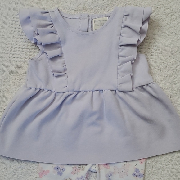 First Impressions baby girl outfit - Picture 2 of 9